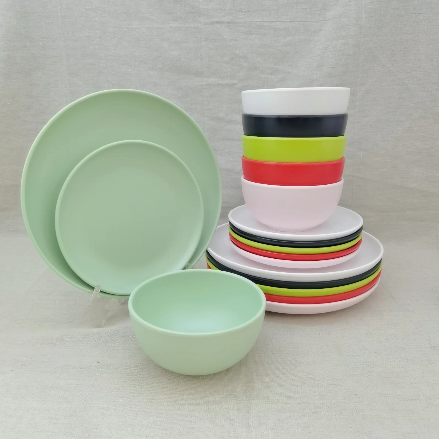 Discount Wholesale Northern Europe style blue black pink yellow orange white Ceramic melamine plate