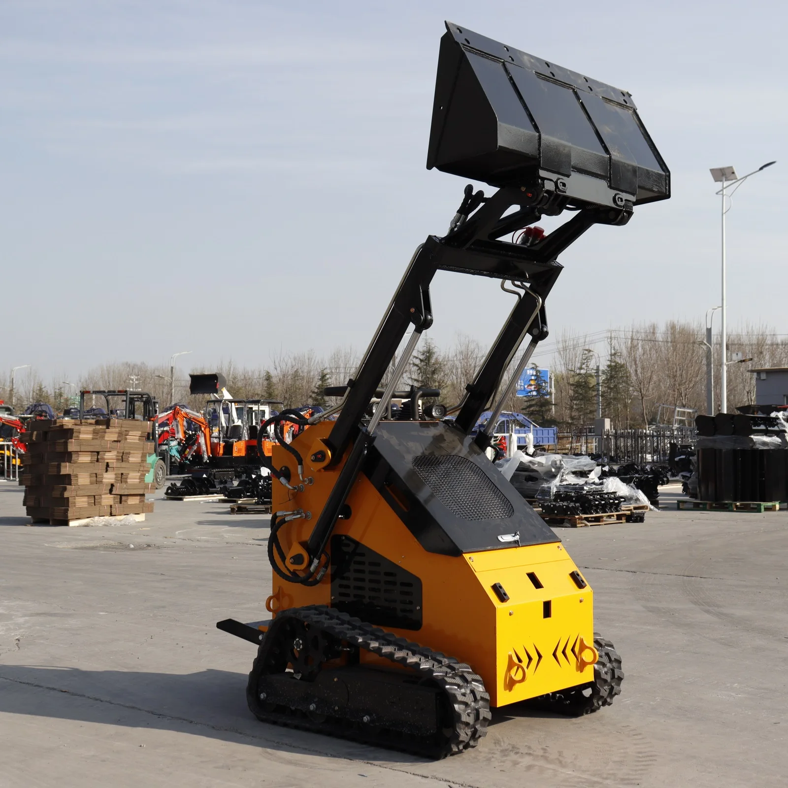 Китай хорошее качество погрузчик с бортовым поворотом HT380 EPA CE бензиновый двигатель мини-погрузчик ковшом