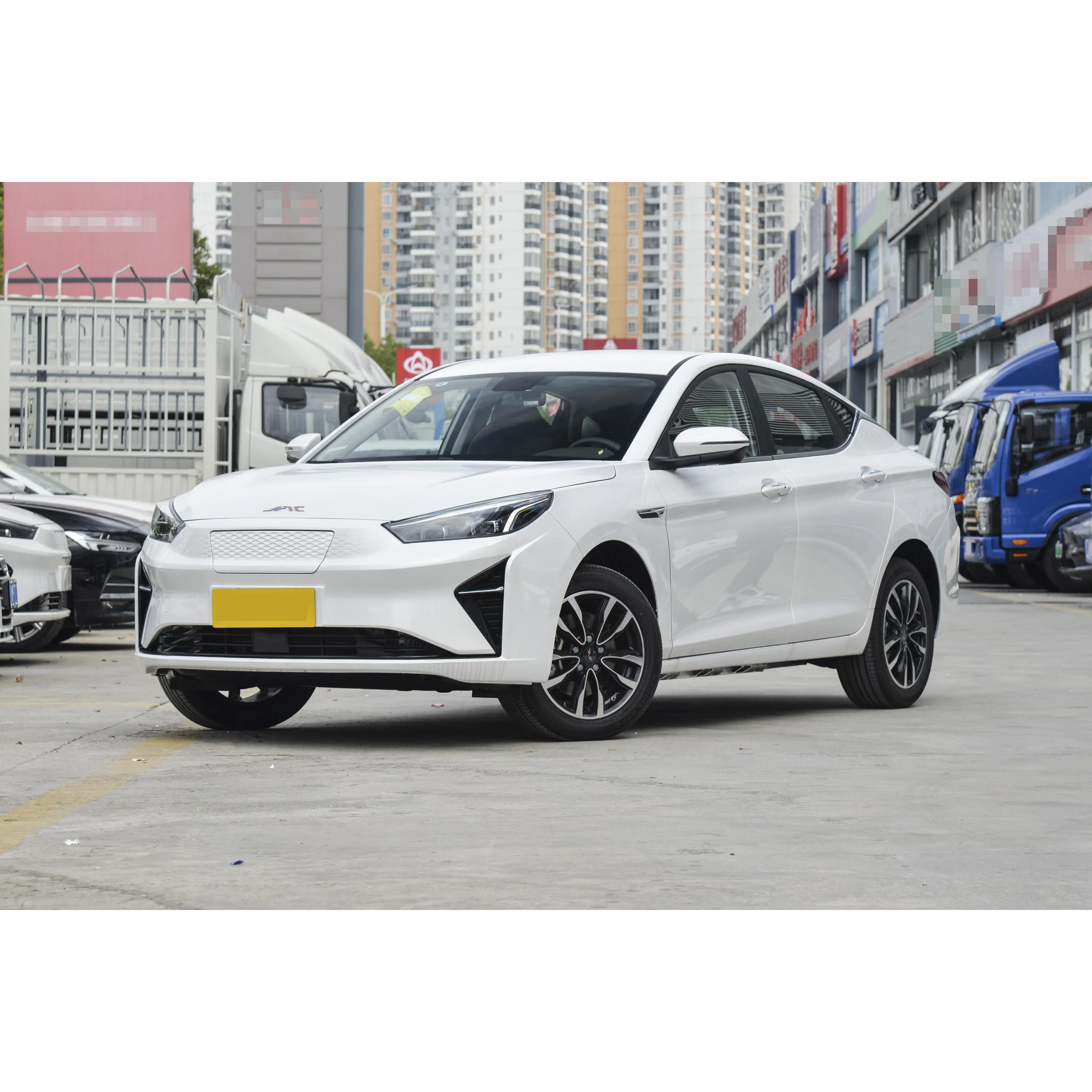 Новые энергетические автомобили для JAC iC5 Luxury Travel edition седан 502 км Лидер продаж