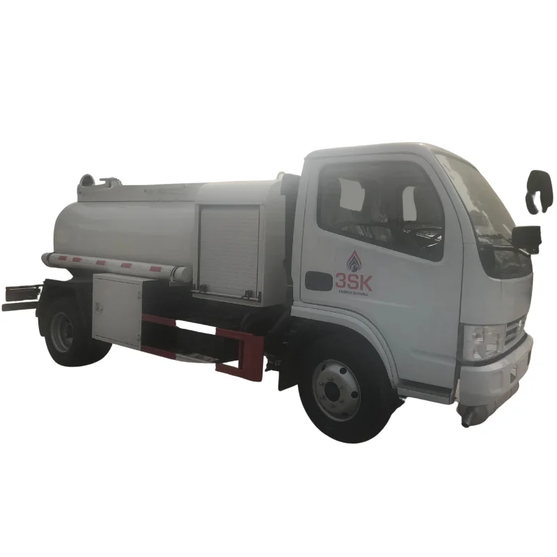 good price 3500Liters mini fuel bowser truck donfeng RHD new manufactured diesel gasoline fuel dispenser truck
