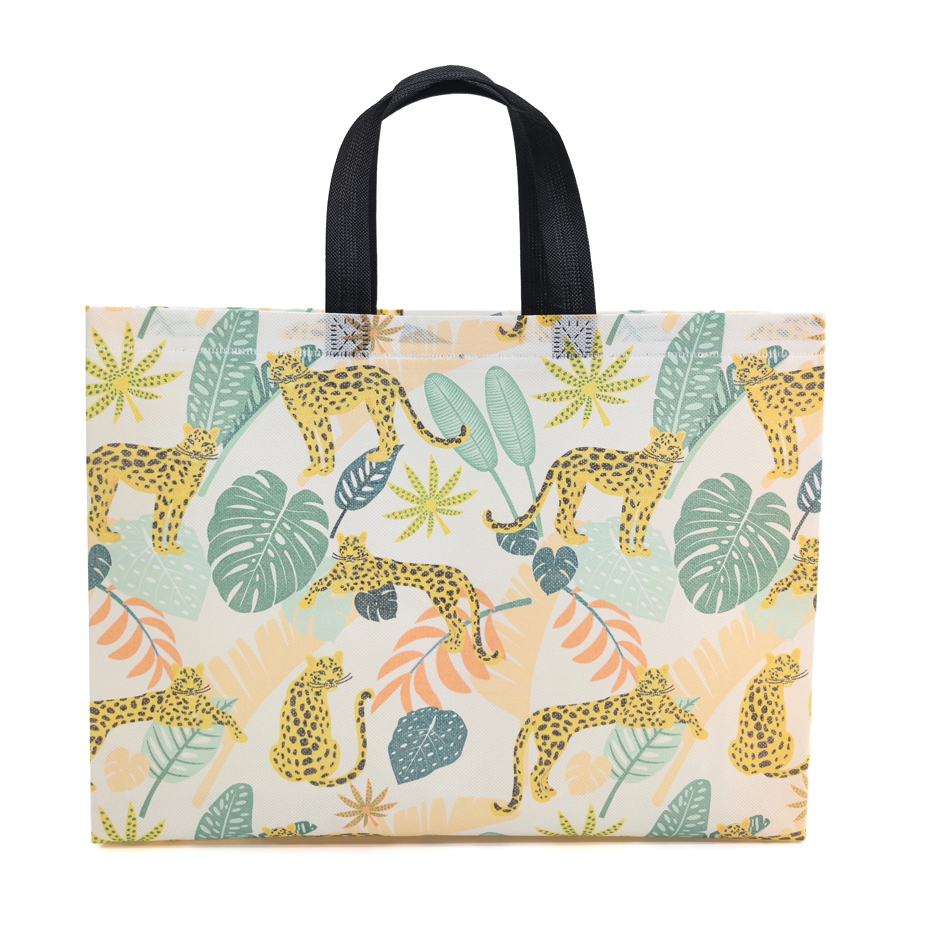Custom New Non-Woven Shopping Bag with Logo Unique Patterned Gift Bag