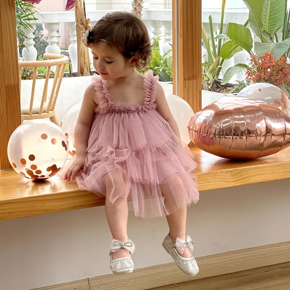 New design summer 1-3-year-old baby girl solid color lace skirt sweet girls sleeveless sling mesh princess party tutu dress