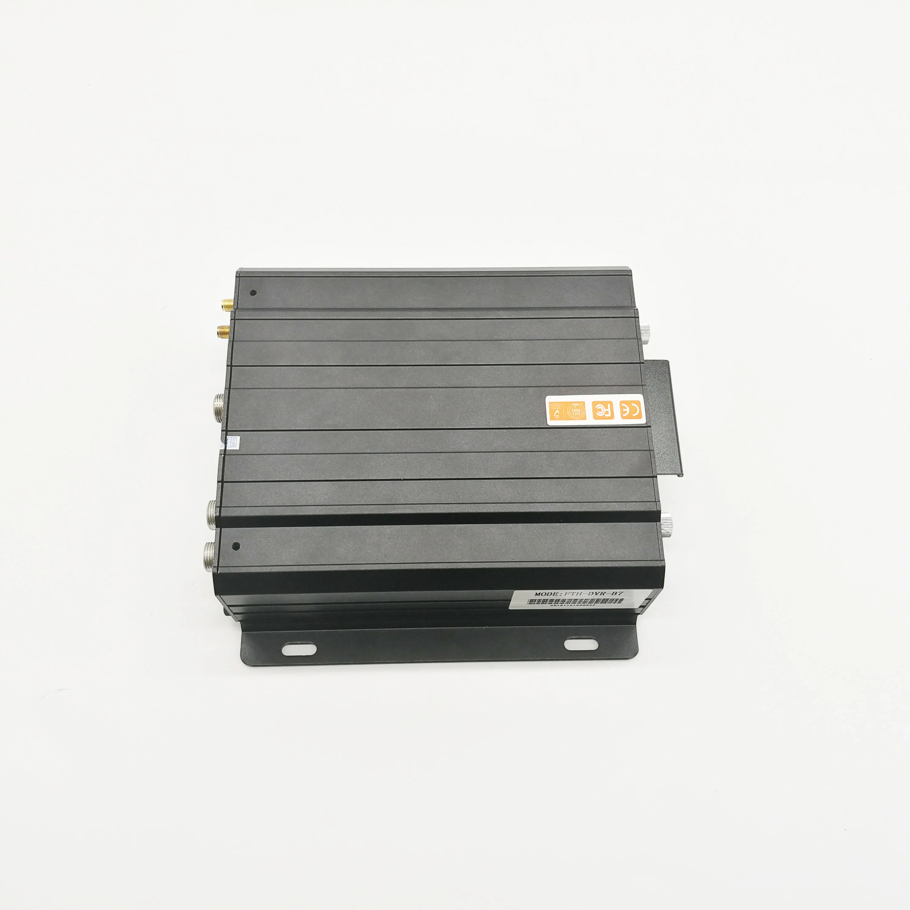 
8ch 720P mobile dvr 256gb sd card and 2tb Hdd wifi gps 4 ch mobile dvr 