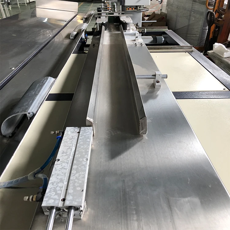 2022 YIBANGREN Toilet Roll Automatic Band Saw Cutting Machine