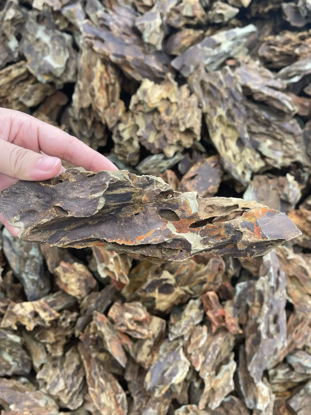 Landscape Dragon Stone Rock for Aquarium fish aquarium decoration