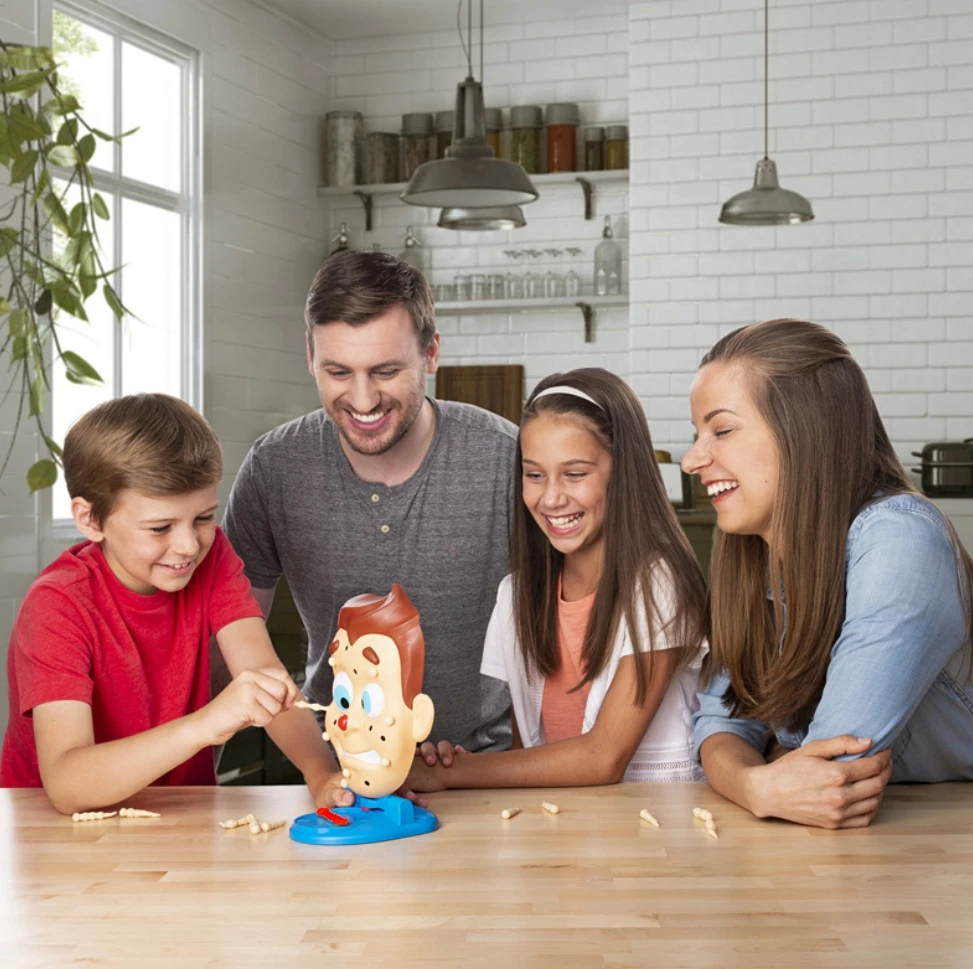 Novel Funny Toys Parent Child Puzzle Decompression Trick Party Interactive Party Acne Squeeze Water Spray Toy