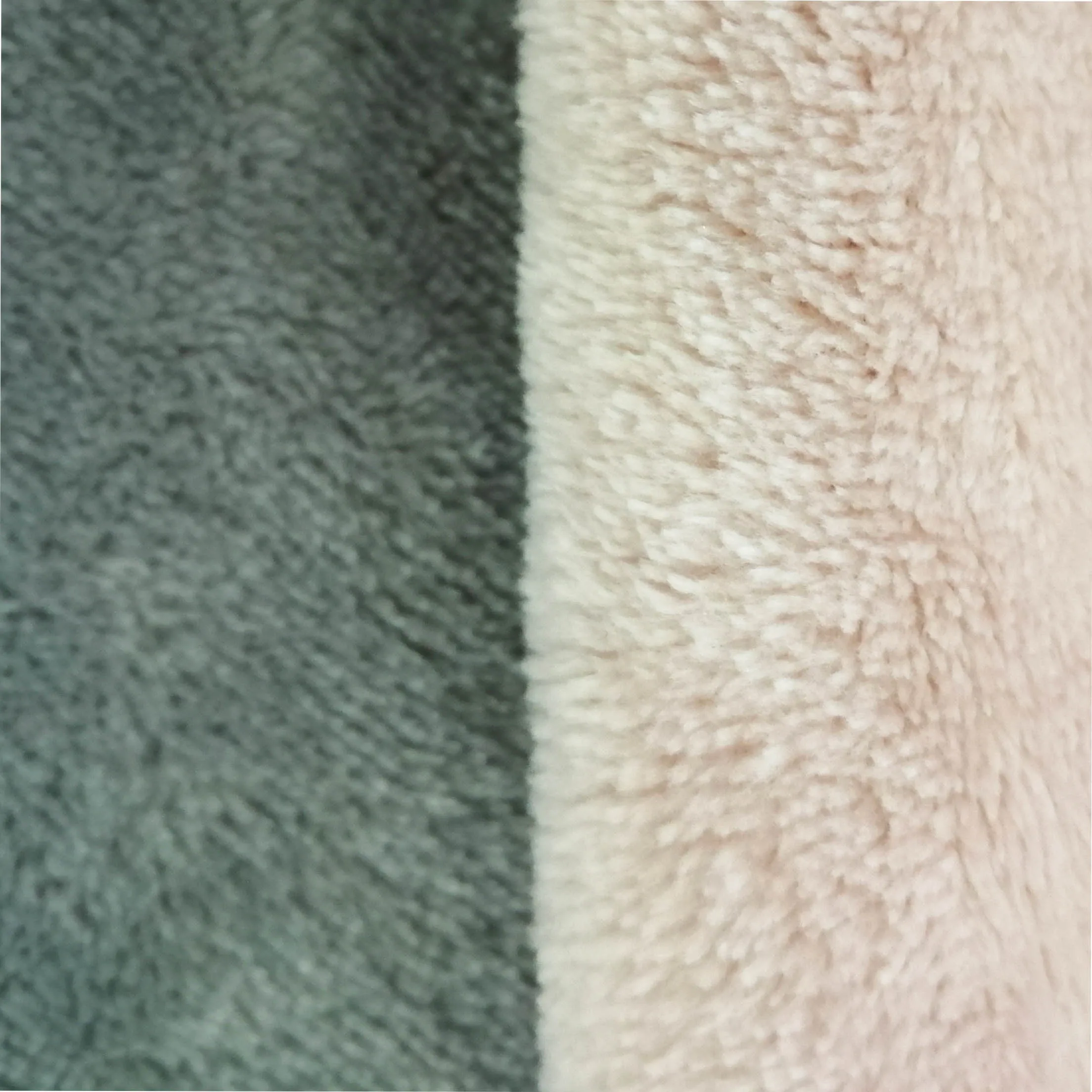 100% Polyester solid  flannel fleece blanket in factory China