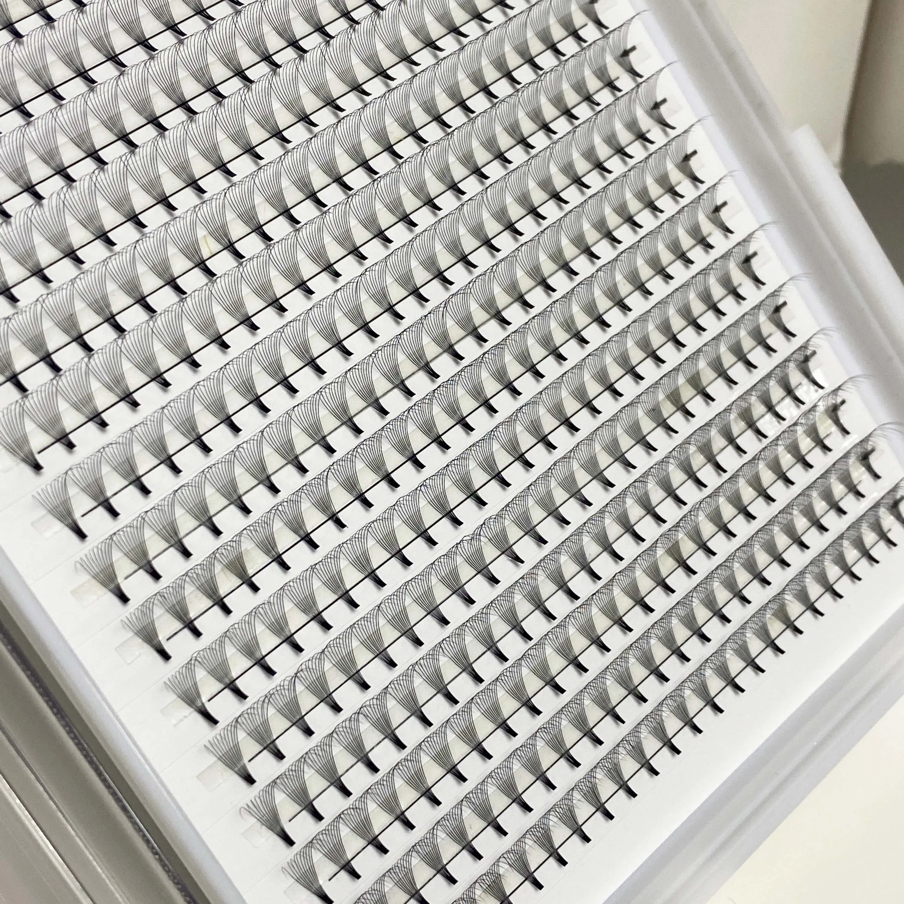 Big Sales Jumbo Trays Premade Fans 5D 6D 7D 8D 10D Silk Volume Eyelash Extension