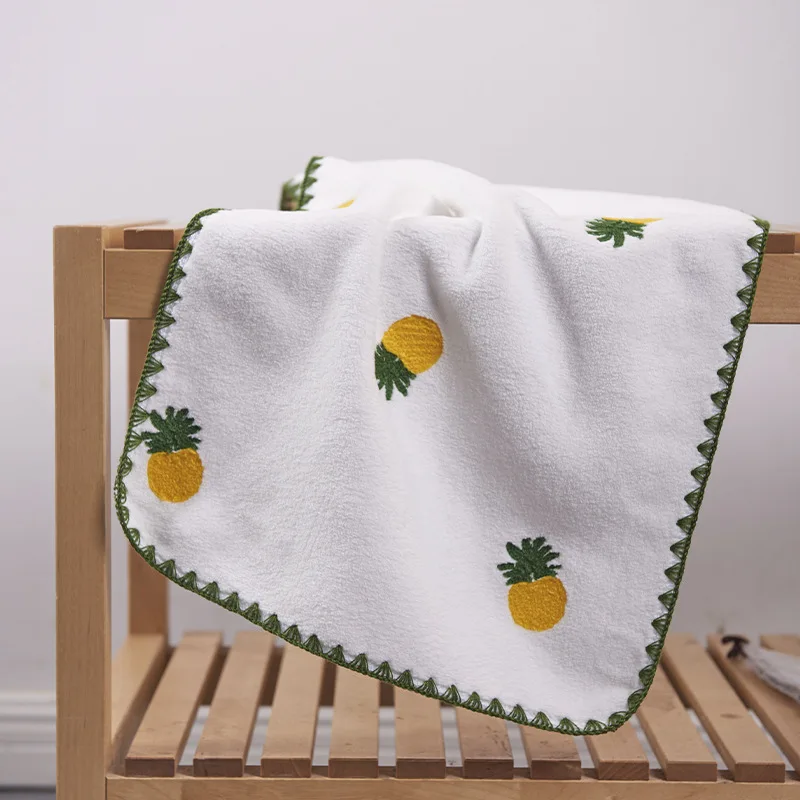 Absorbent soft coral suede towels do not shed easily