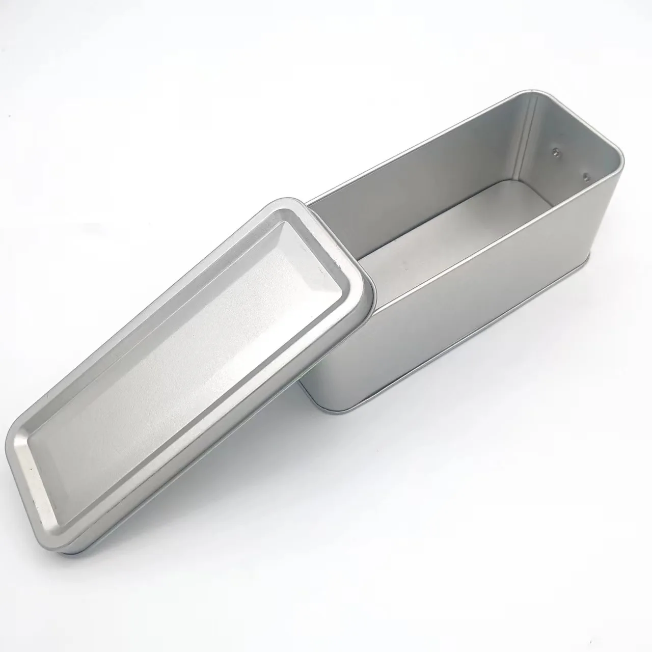 rectangular metal box with hardware buckle food container