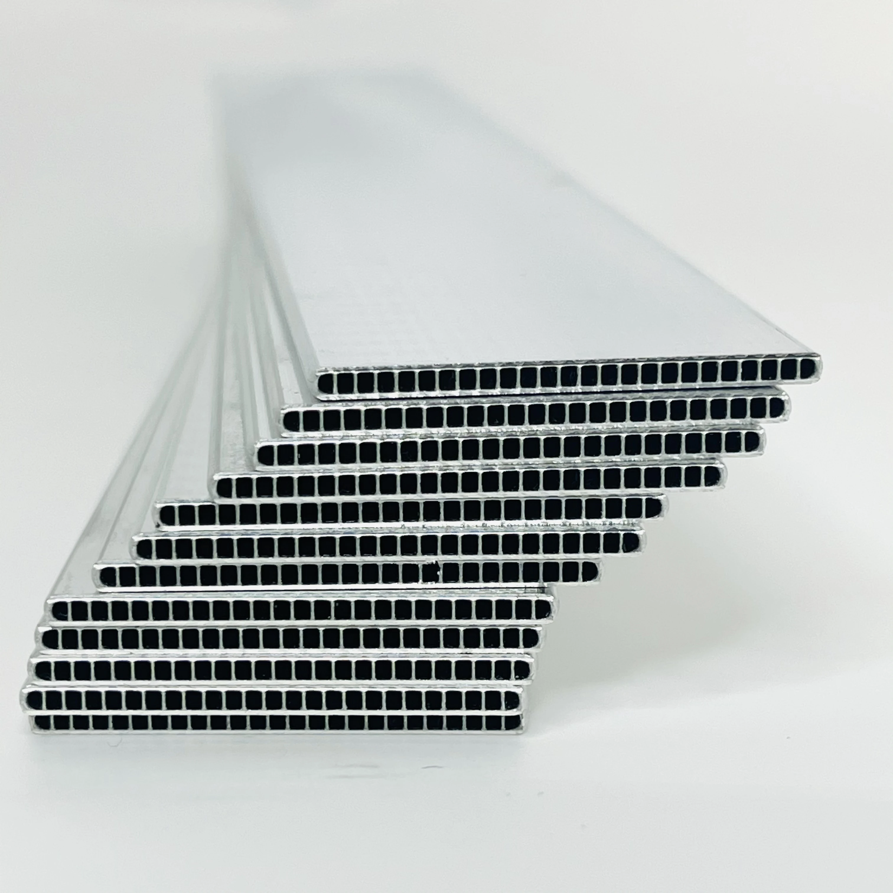 Manufacturers supply parallel flow aluminum tube aluminum alloy micro-channel flat tube