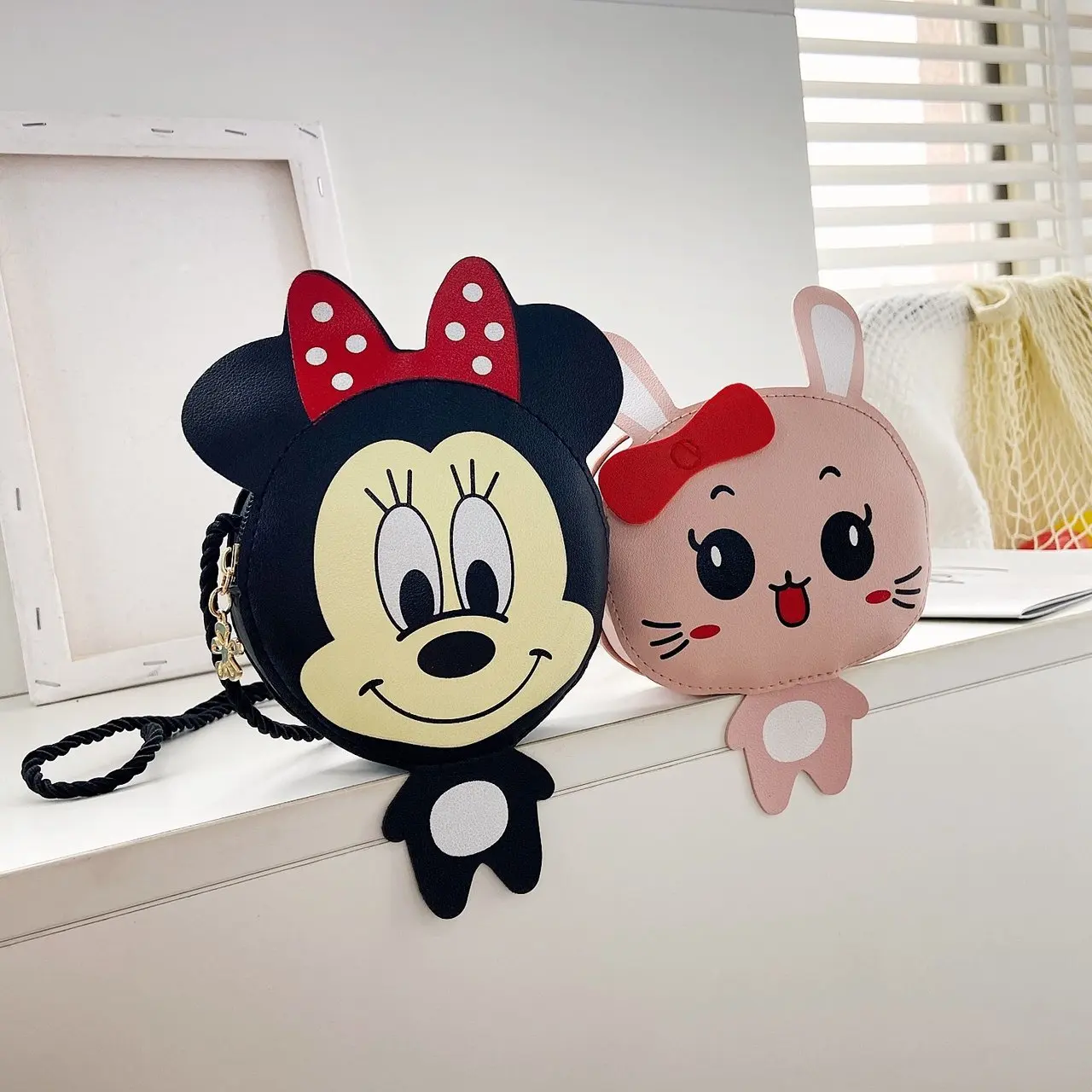 
Hot Sale Mickey crossbody bag Cute Cartoon Single Shoulder Slant Bag kids crossbody bags 