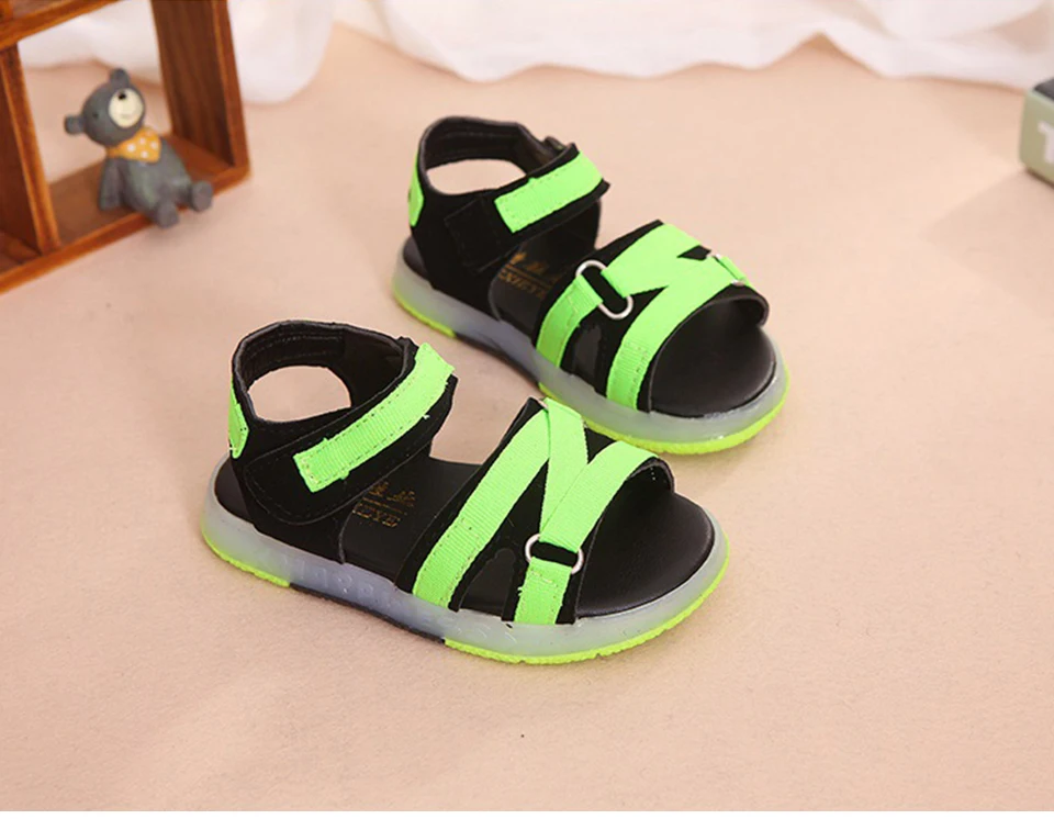 Оптовая продажа костюмы для маленьких мальчиков washablesandal обувь с подсветкой; Обувь малышей и детей постарше летние противоскользящие дышащие женские