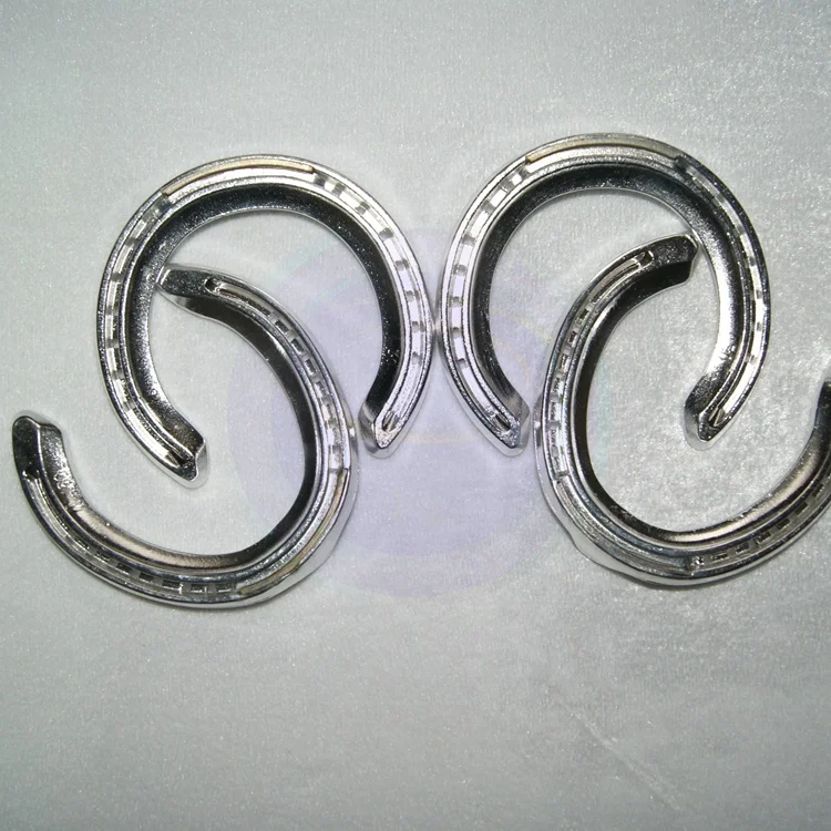
factory direct supply wholesale farrier and blackmith aluminum alloy horseshoes for sale 