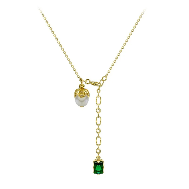 The New Elegant White Pearls Necklace Emeralds Stainless Steel Necklace Pendant Necklace
