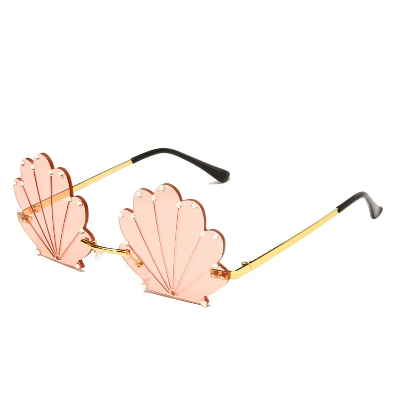 
2021 wholesale beach shell anti UV exaggerated glitter wedding props glasses luxury sun glasses fashion funny uv sunglasses 