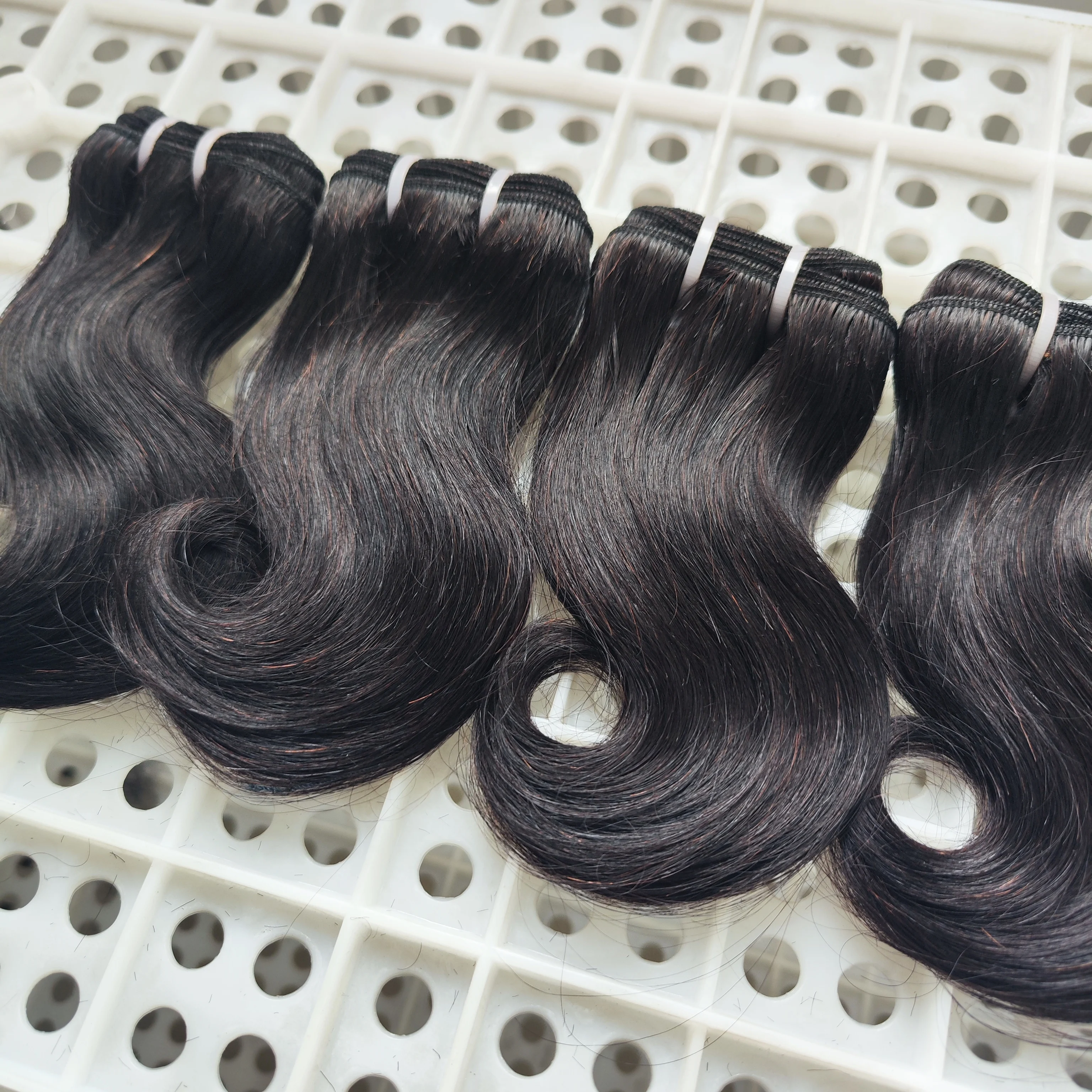 Cheap Wholesale 8 inch 50G Body Wave Unprocessed Cuticle Aligned Human Hair Bundles Peruvian Bundles Human Hair Extension