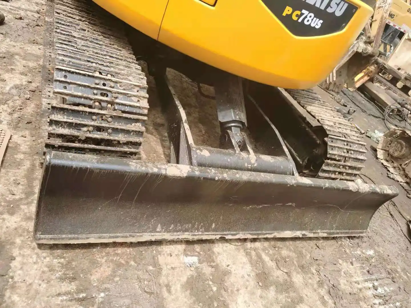 Использованы японский строительные машины Komatsu PC-78US б/у большегрузного оборудования Самый дешевый топливные фильтры для