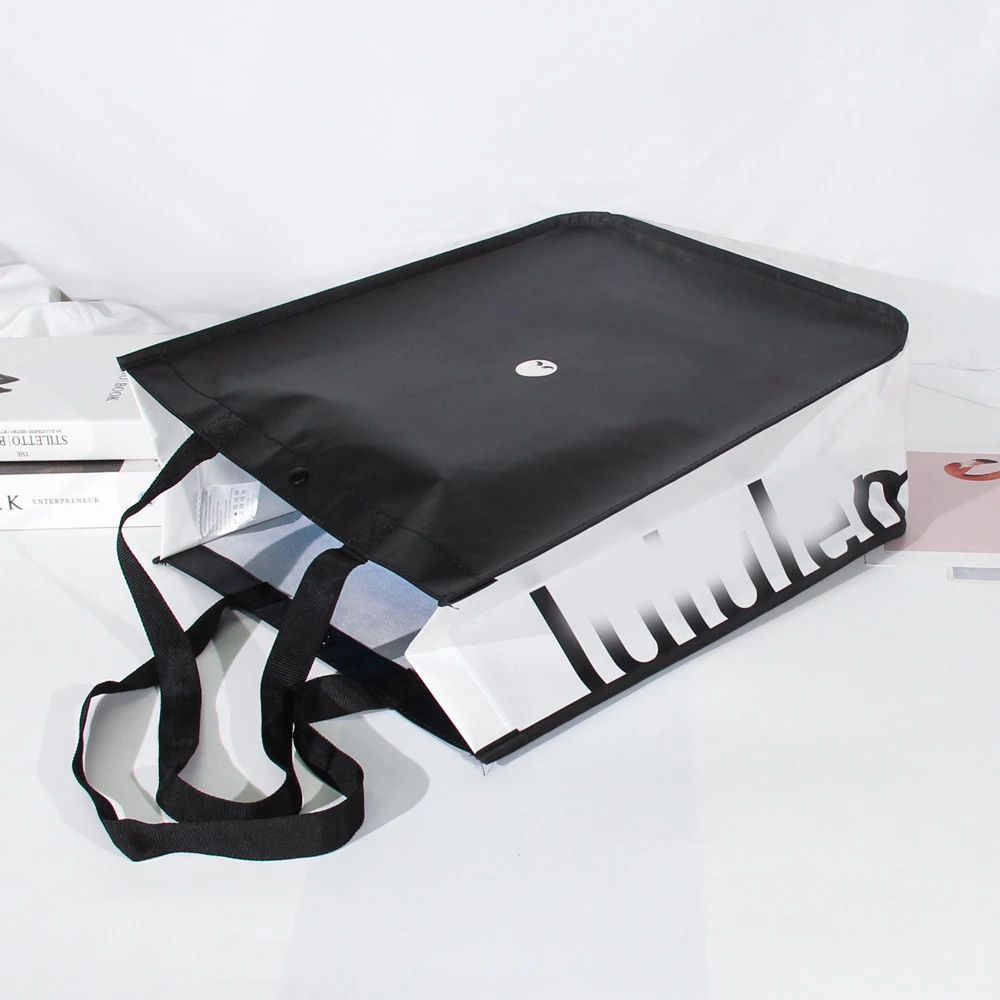 Hot Selling Custom Logo Printed Luxury Brand Foldable Reusable Non-Woven Shopping Bags Buttons Promotional Button Bag Packaging