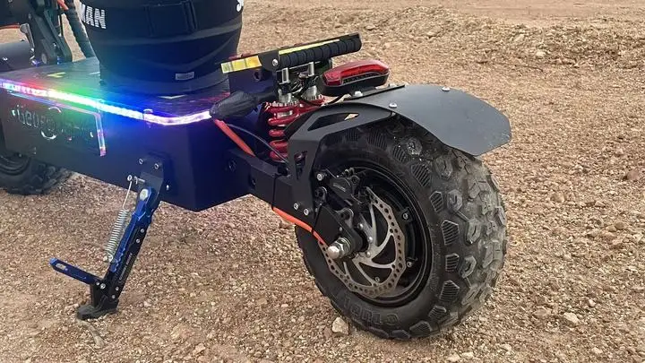 Foldable High Speed 72V E-Scooter 30-100Ah 13inch 14inch Fat Tire 8000W 10000W 15000W Electric Dual Motor Scooter