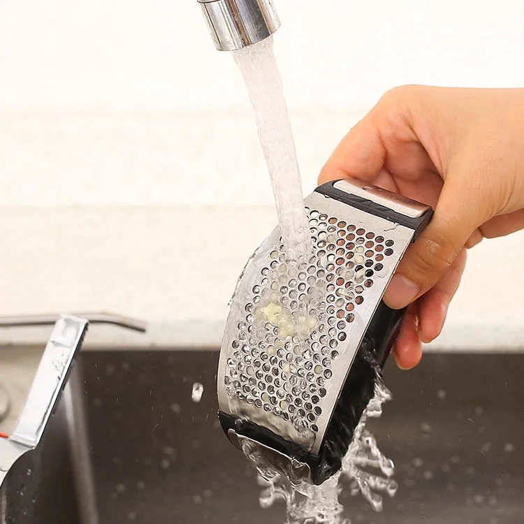 Portable Easy Clean Kitchen Gadgets Tool Rocker Stainless Steel Ginger Crusher Mincer Peeler Squeezer Masher