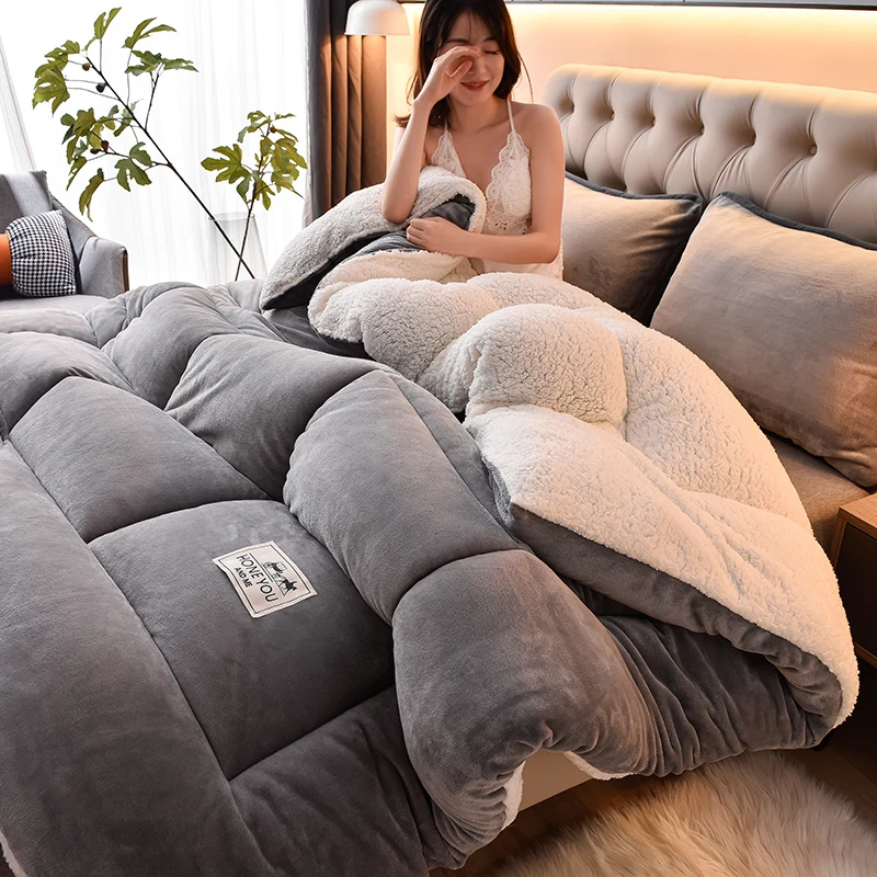 Thickened Warm Lamb Fleece Quilt Soft Polyester Fiber Quilt Size Can be Customized Bedding Set bed cover luxury bed sheets