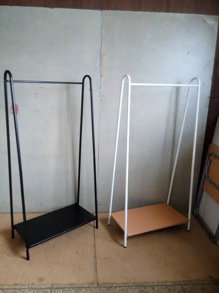 Деревянная вешалка для одежды натурального цвета, стеллаж для гостиной