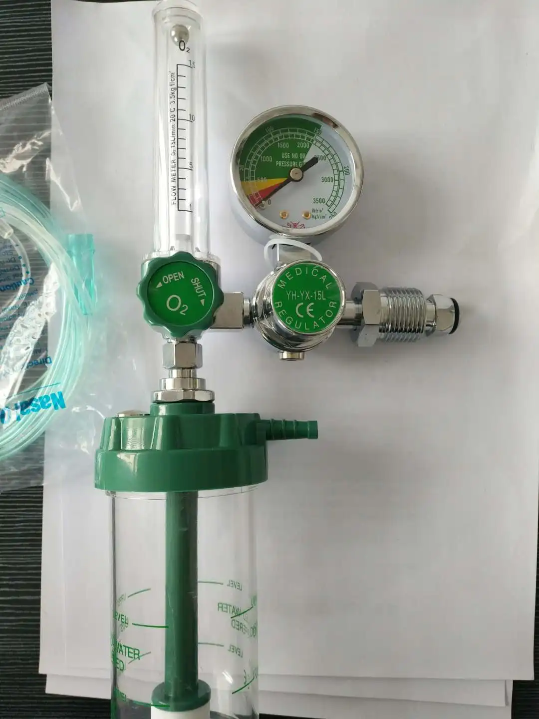 Professional Medical oxigen flow meter regulator medical oxygen gas cylinder regulator for sale
