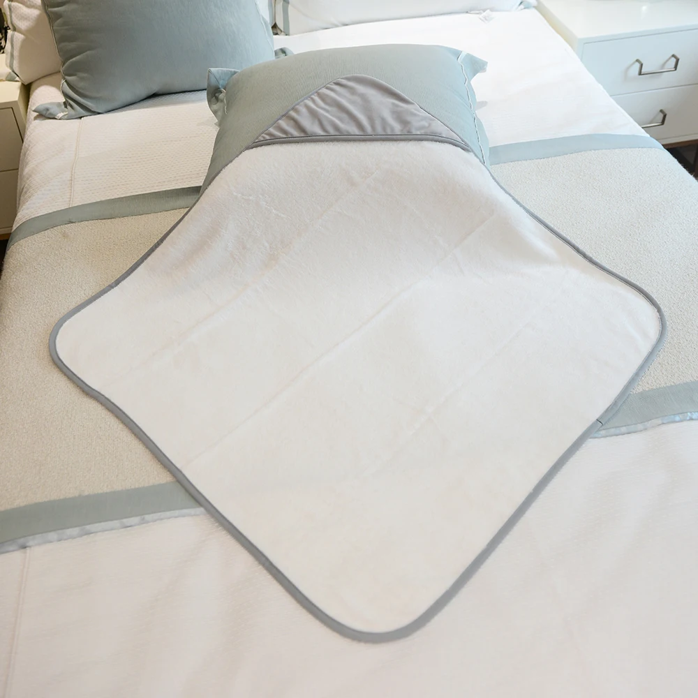 Manufactory direct organic bamboo new born baby towel sets elephant baby towel