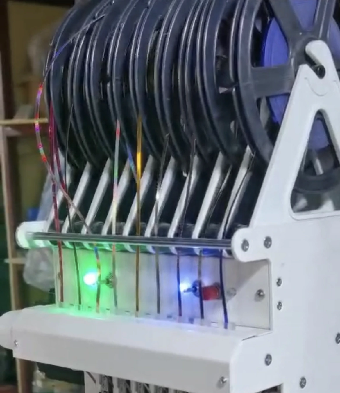 automatic hot-fix sequin machine computerized feeding vinyl spangle transfer pet film design