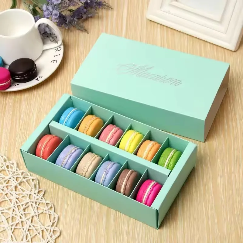 Factory Custom lid and base 4,6,12,24 macaron paper packaging gift box with divider for Truffle Chocolate brownies 2 Rows