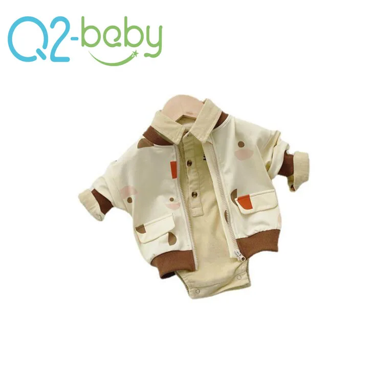 Q2-baby 5080 оптовая продажа, новинка, корейский стиль, Мультяшные топы, детские пальто и куртки, одежда
