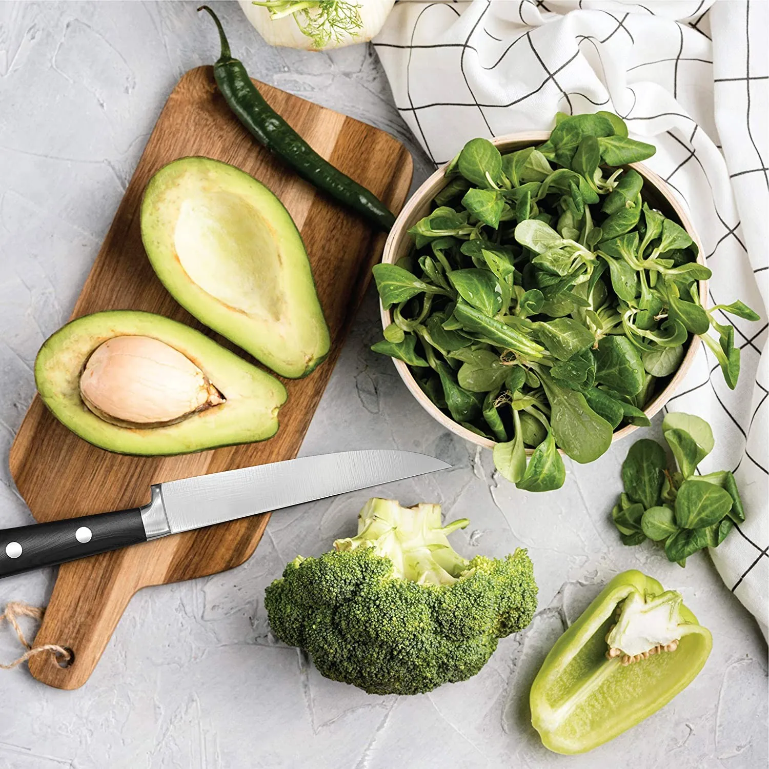 Cutluxe Steak Knives - Plain Edge Steak Knife Set of 4 - Forged High Carbon German Steel - High End Ergonomic Handle Large Steak