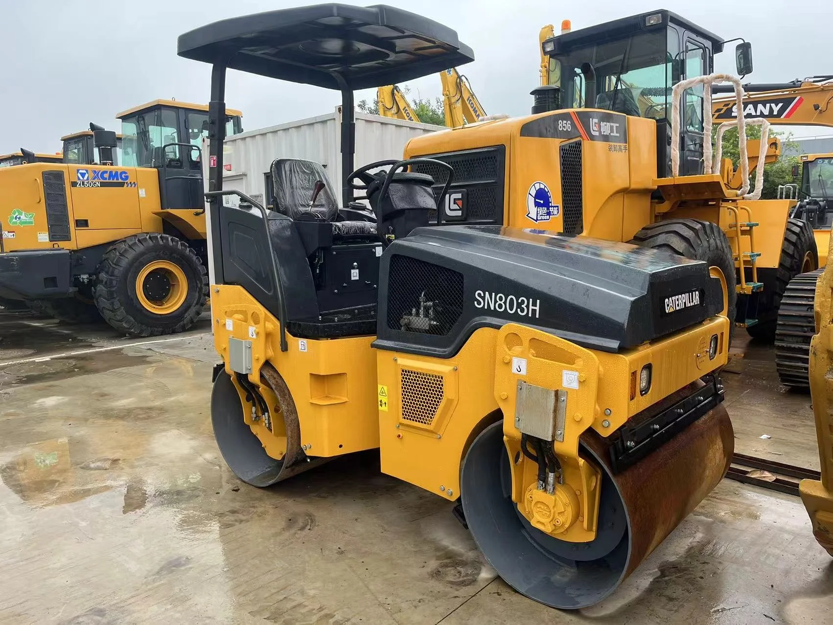 Low price Original Caterpillar CAT803H Impact Road Roller Price for Road Construction Machine CS683 CS534 CS56