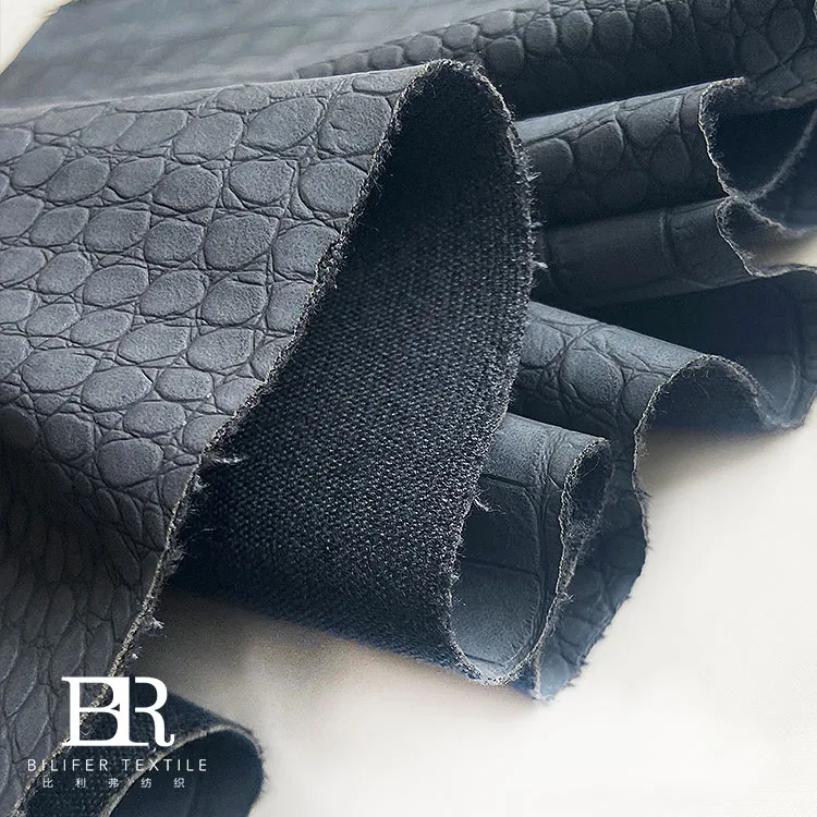 Custom matte crocodile embossed PU synthetic leather clothing leather fabric for jacket for bag