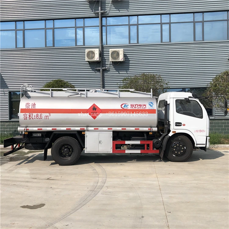 DONGFENG 2-5CBM Euro3 Standard Petroleum Tanker Truck Mobile Petrol Station Truck