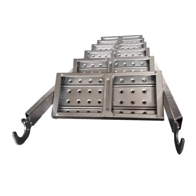 Q235 Steel Construction Scaffolding with Accessory Stairs Ladders Planks for Construction Sites