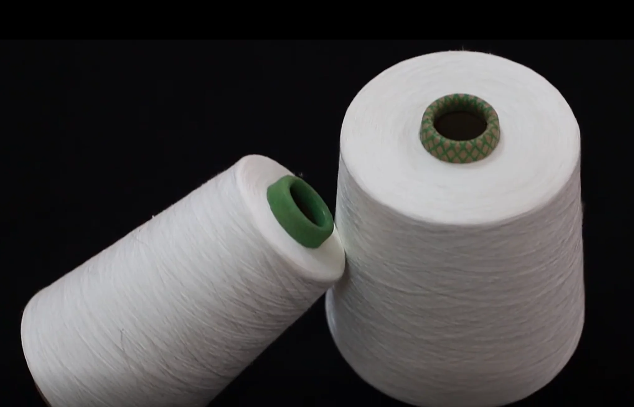 Chenille Knitting Yarn siro yarn for Scarf Hot Sale Soft Polyester yarn 10s-40s
