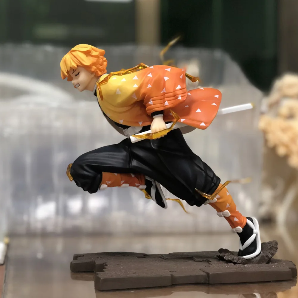 
20cm Anime Figures Toys Clay Blind Box Blade Kazuma Tanjiro Nizu Inosuke My Wife Zenitsu With Base PVC 