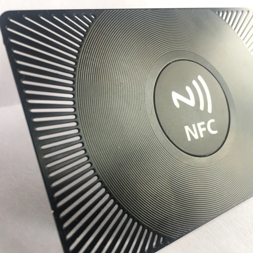 High quality free design Laser Cut metal dog tags qr code Stainless Steel Metal nfc cards 213chip Metal Business Card with chip