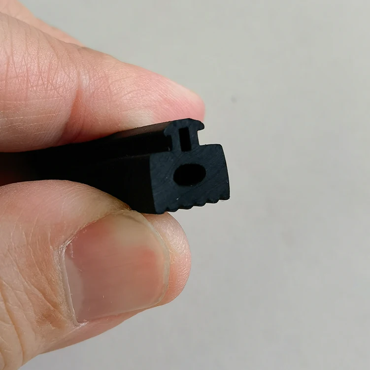 Custom Silicone Aluminum Window Rubber Seal Gasket EPDM Rubber Extrusion Weatherstrip