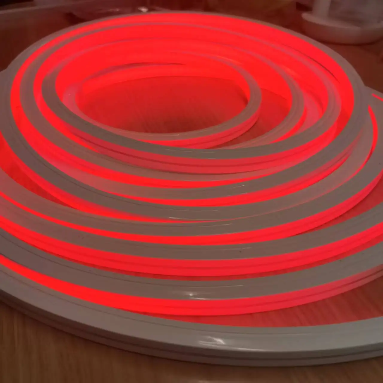 Новое поколение силиконовая Съемная IP67 водонепроницаемая и огнестойкая 1212 rgb/rgbw неоновая Светодиодная лента