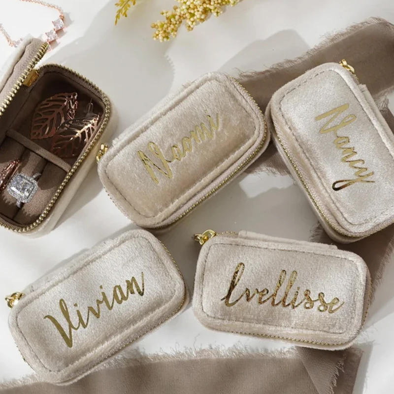 Customized Velvet Jewelry Travel Organizer Box 6.5*4*5CM Ring jewelry box Mini style packing case