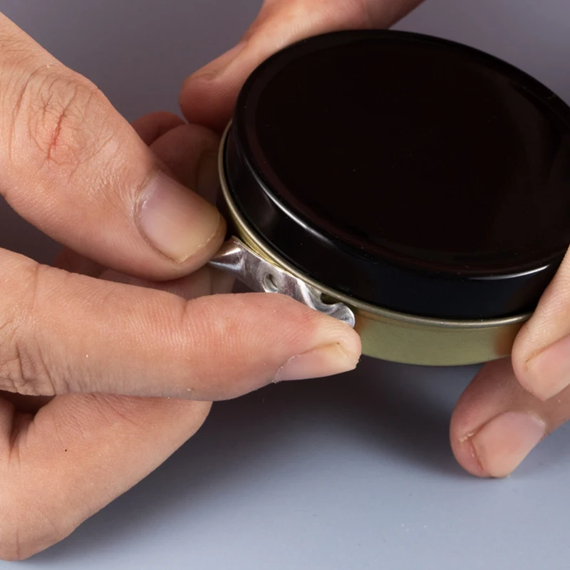 2024 OEM Multiple Sizes Round Metal Solid Shoe Wax Black Brown Iron Storage tank  Box for Shoe Polish