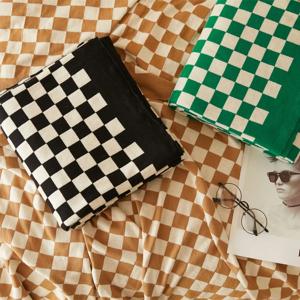 Winter Checkerboard Vintage Design Cashmere Touched Super Soft Thick Warming Knitted Blanket Cover Blanket