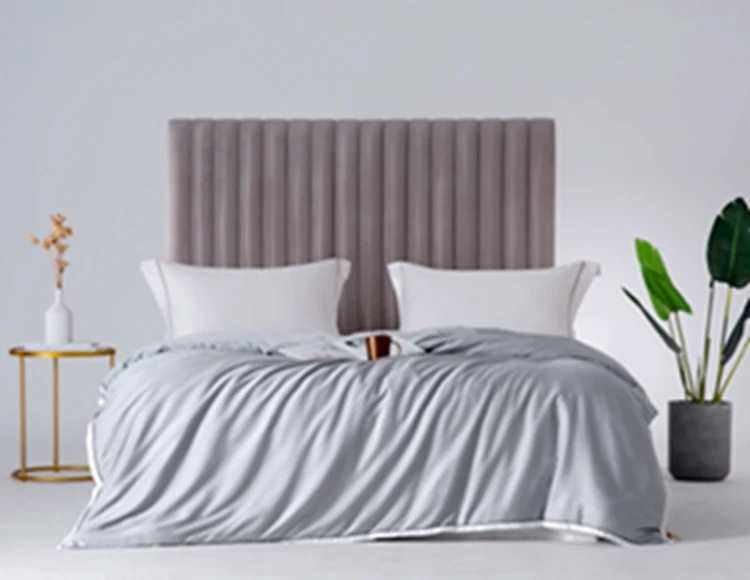 New Duvet lyocell Covered Summer 0.55Kg A1 Comforter Luxury Soft Bedding Adult 100% Silk quilt bedding set