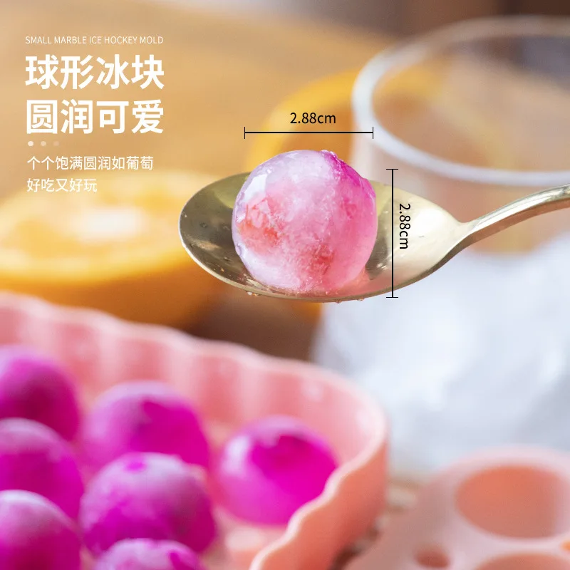 Easy Release Silicone Ice Cube Molds BPA Free Round Ice Cube Tray Ice Balls Maker With Lid