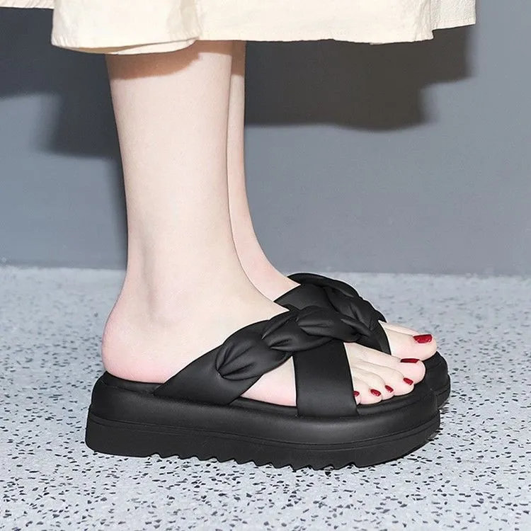 Outdoor casual summer 2024 Cross fairy style new outdoor beach shoes platform slippers fashion slippers