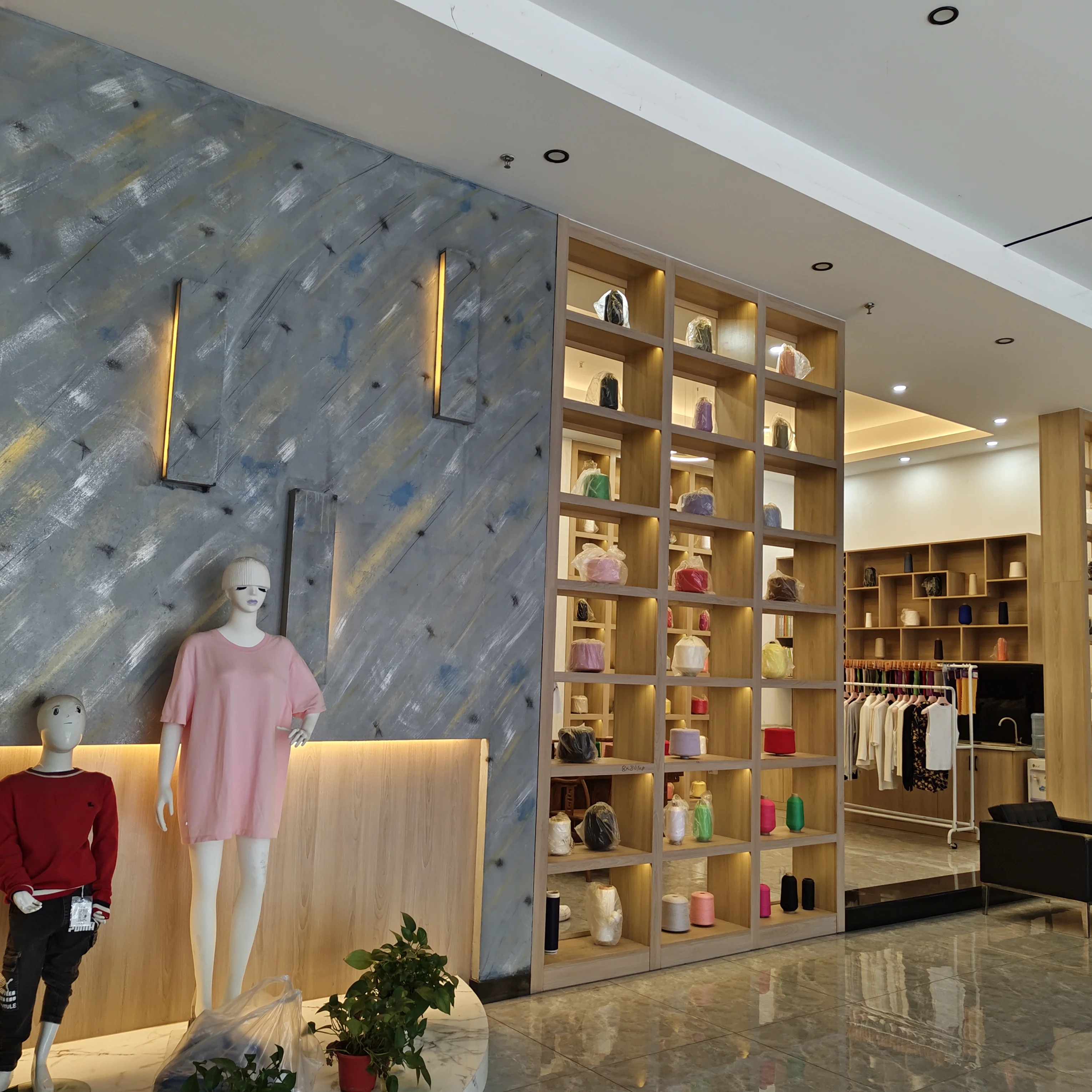 Multi colors dyed customized 100 Viscose Yarns High Twist Soft 30S/2  30 Rayon Filament Mercerized Cotton Viscose Yarn