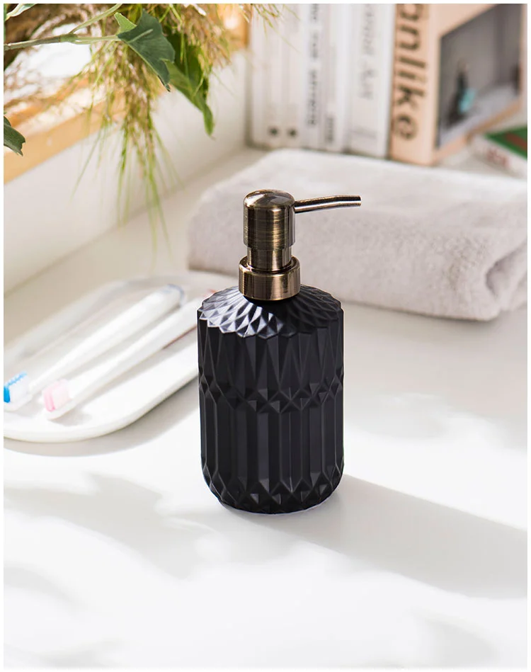 Custom Factory Price Home Washroom Accessories Soap Dispenser Marble Effect Resin Bathroom Set
